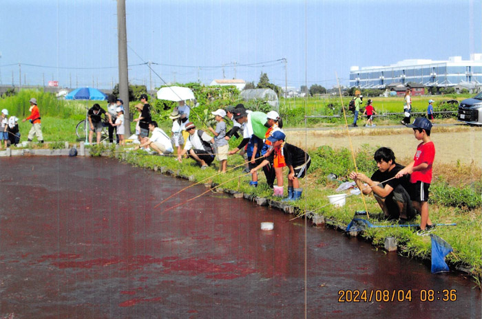NPO法人 ふるさと創生クラブ：西小1・2年生 自然観察会魚つり